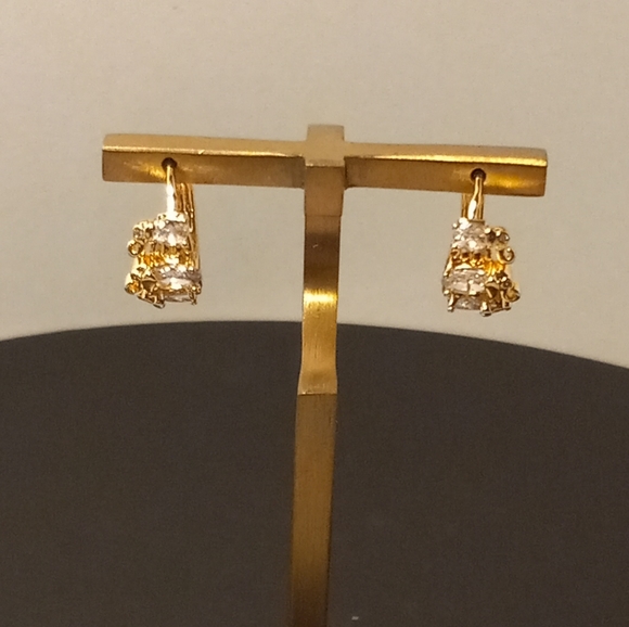 Hope Drop Earring Elephant With Zircon Gold Layered/Oro Laminado - Picture 1 of 15